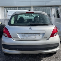 Peugeot 207 2010